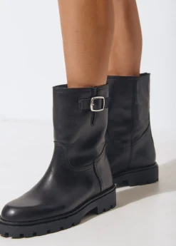 Zapatos*Brownie Botín piel motero hebilla Negro