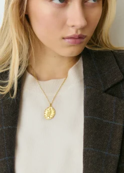 Bisutería*Brownie Collar virgen de los milagros Dorado